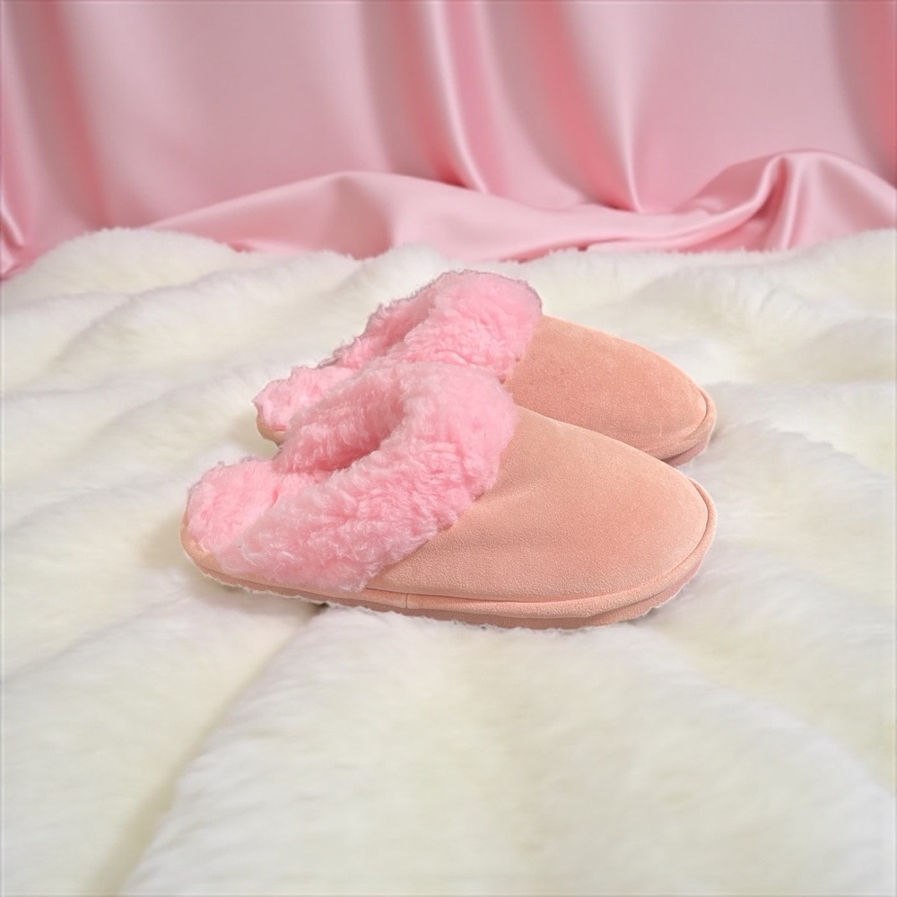 Plush Pink Women's Slippers